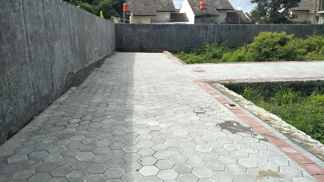 Mekar Kadirojo Residence